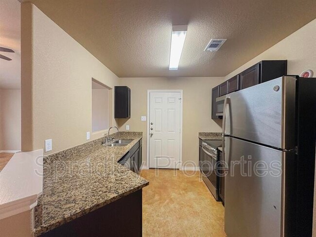 Foto del edificio - 1040 Mason Dr