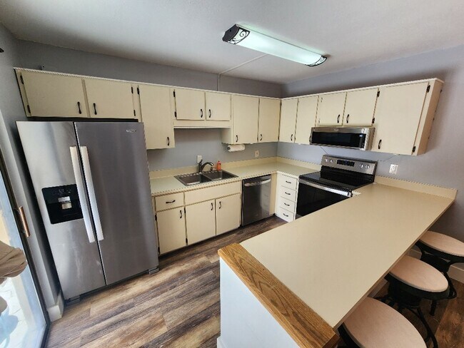 Foto del edificio - Charming Townhome in Cedar Dunes