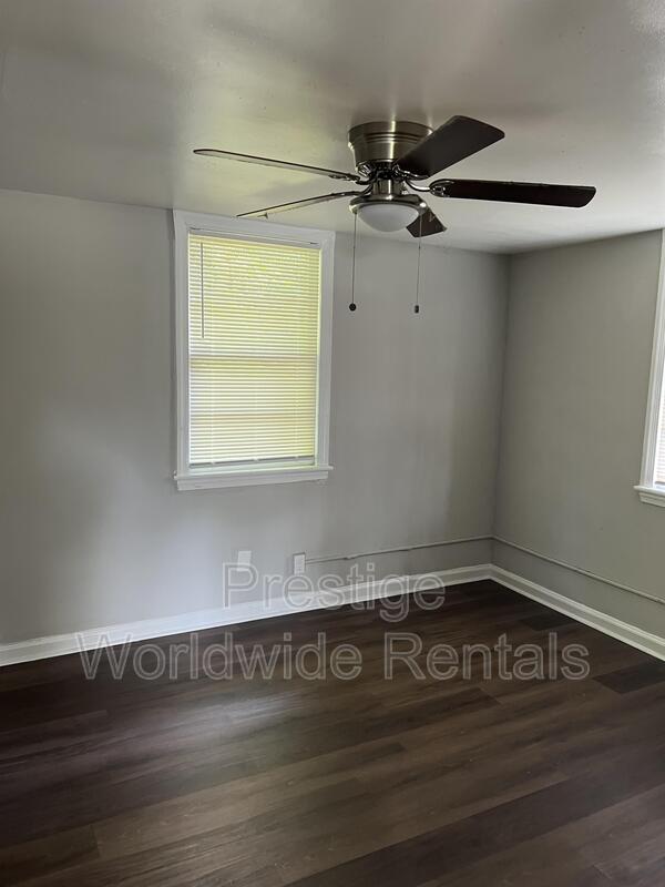 Foto del edificio - 483 Harold St