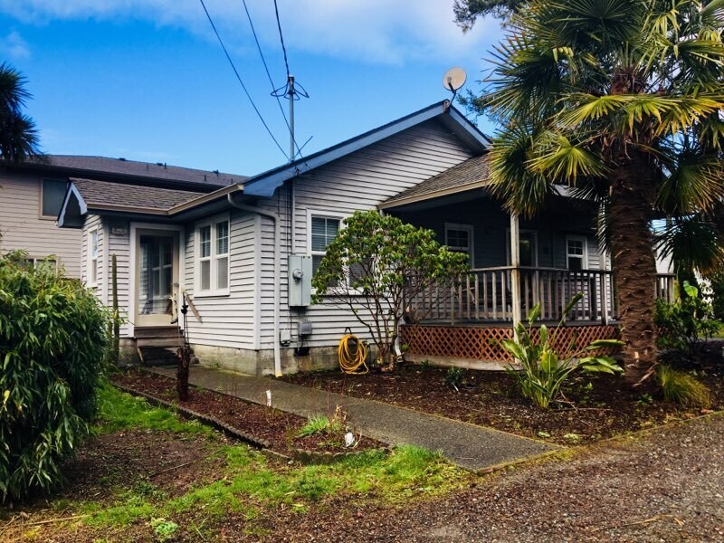 Primary Photo - 1108 Fifield St
