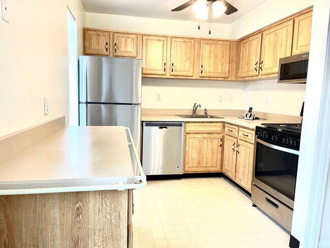 Foto del edificio - 5860 Thunder Hill Rd