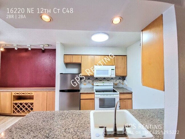 Building Photo - Beautiful 2bed 2bath Home in Bellevue