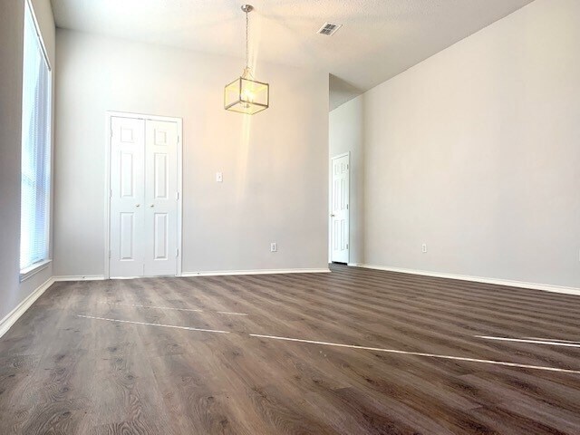 Foto del edificio - 3912 Rushden Ct