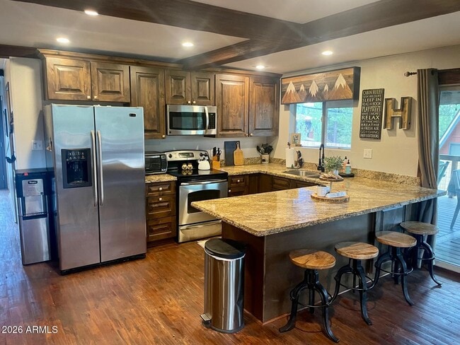 Building Photo - 17455 Big Sky Dr