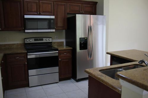Building Photo - 4303 Emerald Vista