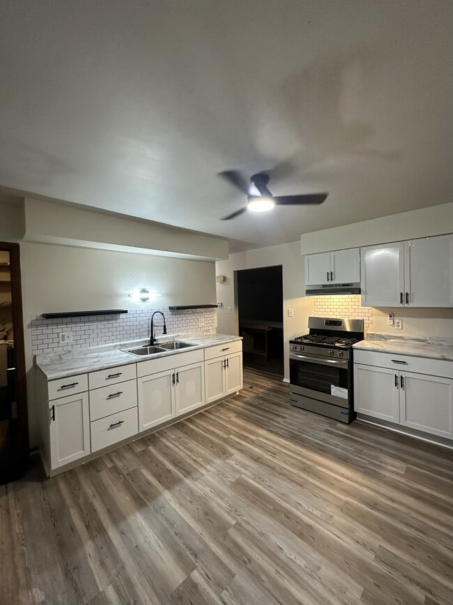 Building Photo - 5271 Concord Ave