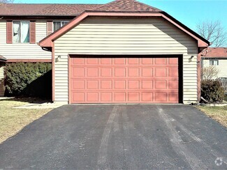 Building Photo - 1217 Andover Cir