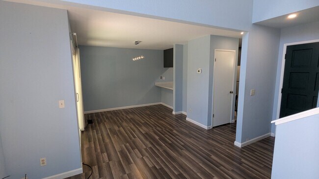 Building Photo - 3506 McCoppin Park Ct