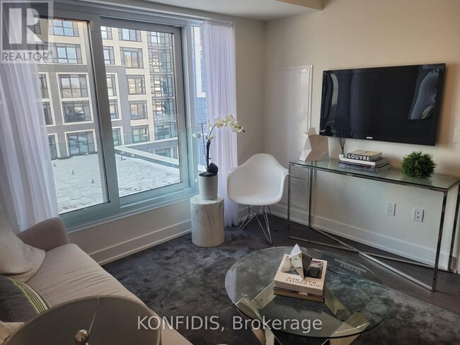 Building Photo - 7 Mabelle Ave