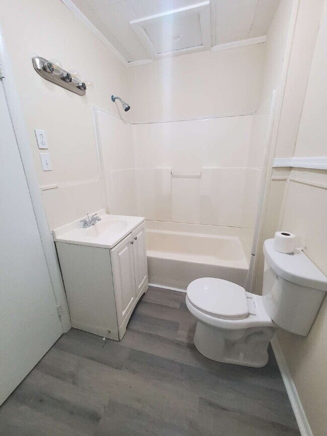 Foto del edificio - 320 Macon St