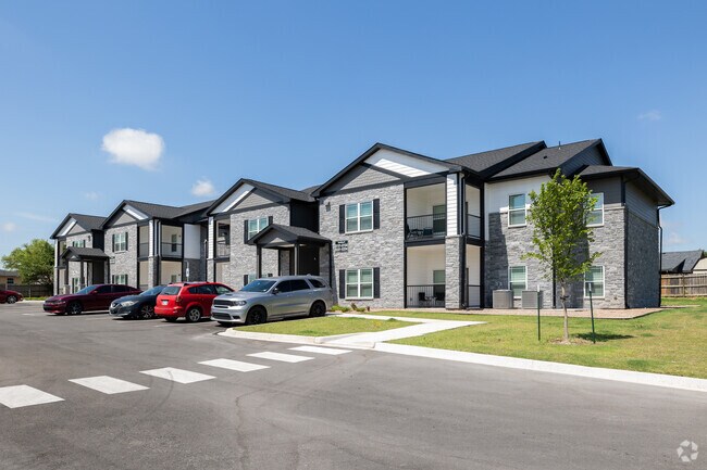 Foto del edificio - Crossroads at Westchester