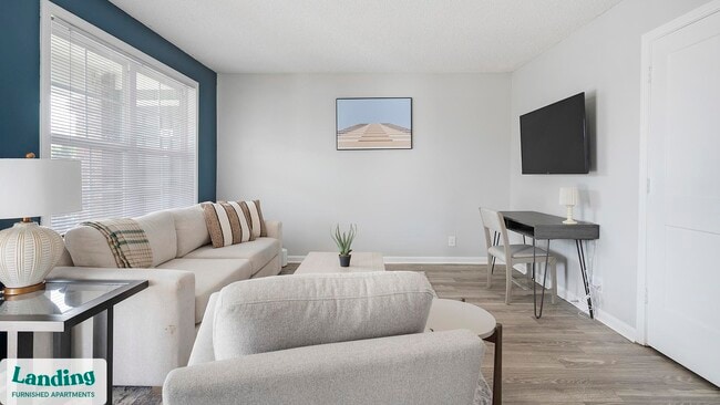 Building Photo - 231 New Shackle Island Rd