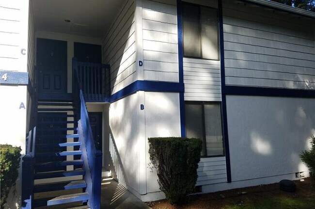 Building Photo - 12214 118th Ave Ct E