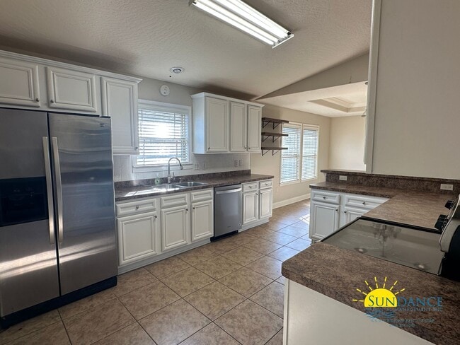 Foto del edificio - Lovely 3 Bedroom Home in Cottages at East River Subdivision!