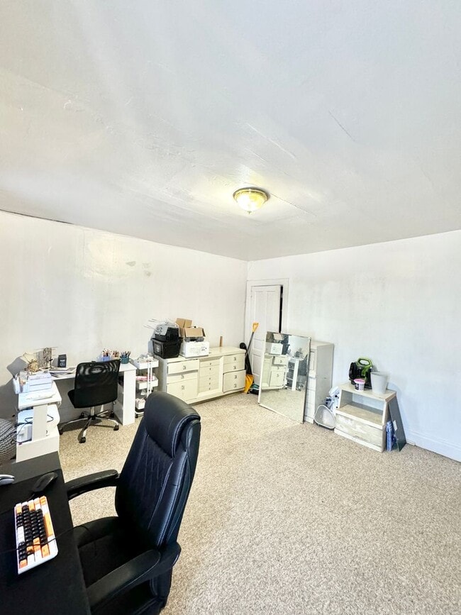 Photo - 141 E 20th Ave Apartment