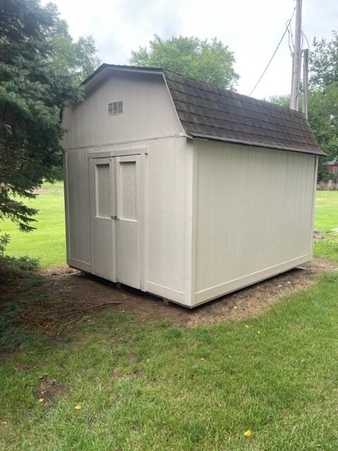 Building Photo - 250 N Briarwood Cir