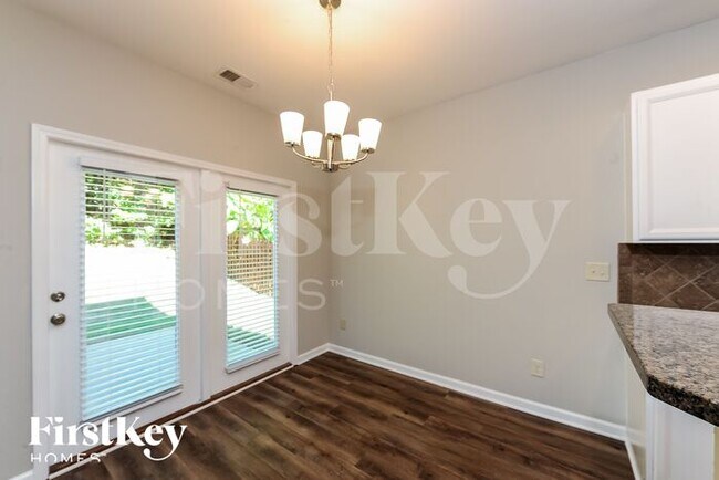Foto del edificio - 4845 Mistybrooke Court