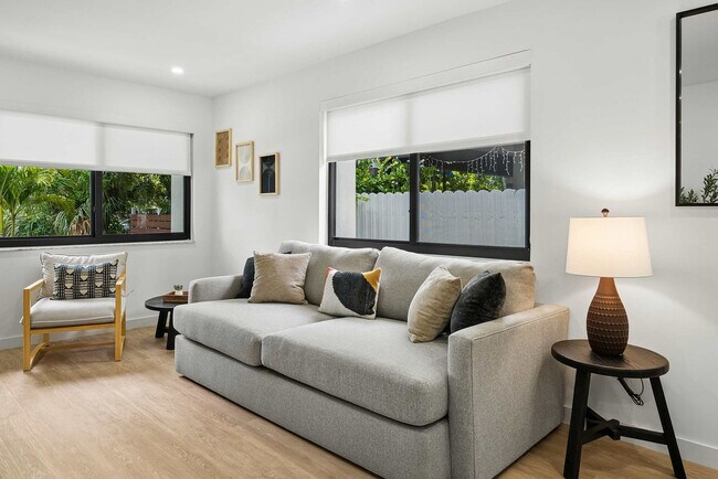 Foto del edificio - 3737 Frow Ave