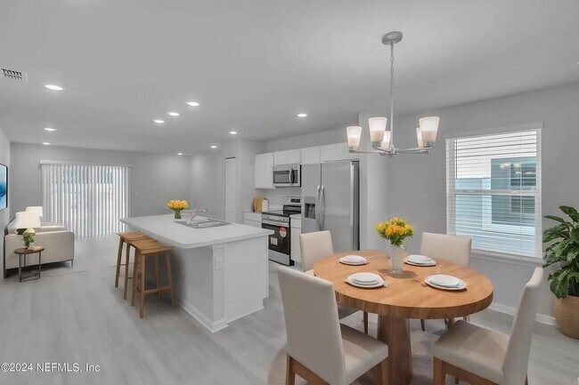 Foto del edificio - 832 Hartshill Pl