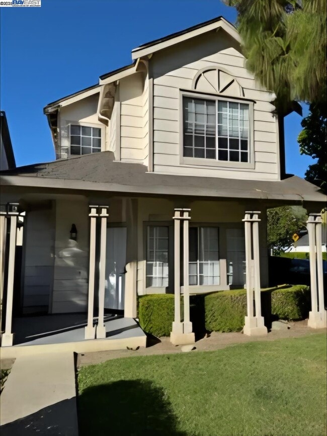 Building Photo - 6221 Potrero Dr