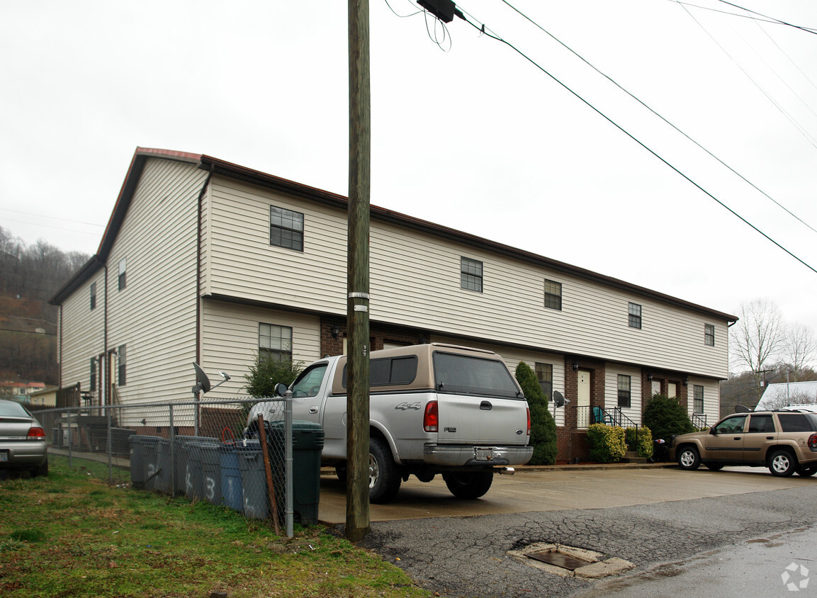 Building Photo - Elloise Ave