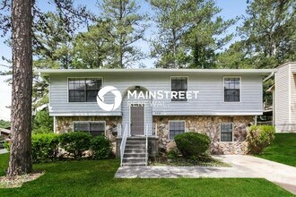 Building Photo - 7335 Buck Creek Dr