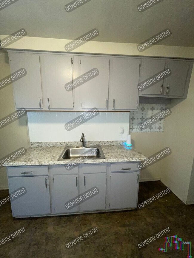 Foto del edificio - 17161-7 Ontario