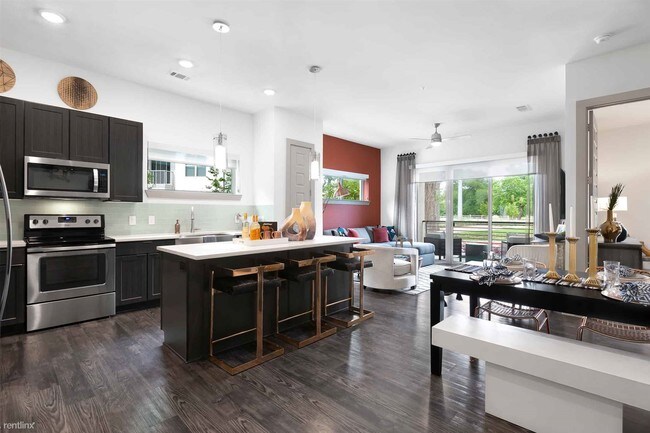 Foto del edificio - 1 br, 1 bath Condo - 23510 Canyon Golf Rd