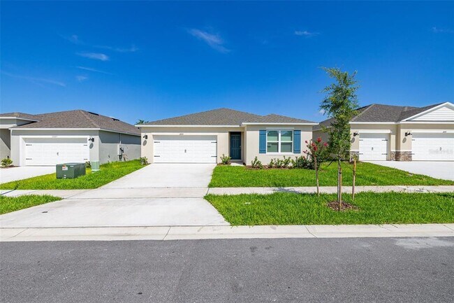 Foto del edificio - 2893 House Finch Rd