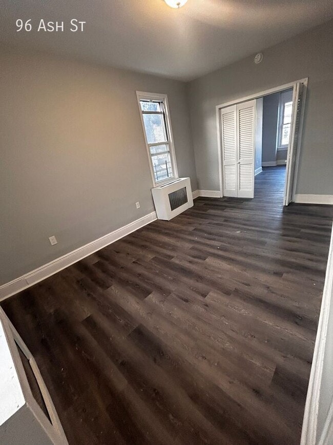 Photo - 96 Ash St Apartment