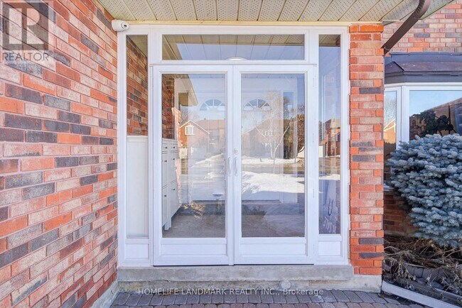 Building Photo - 161 Valleymede Dr