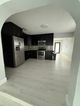 Building Photo - 7142 SW 22nd St