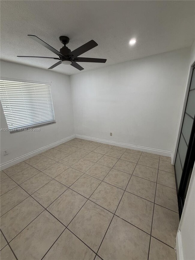Building Photo - 8867 SW 25th St
