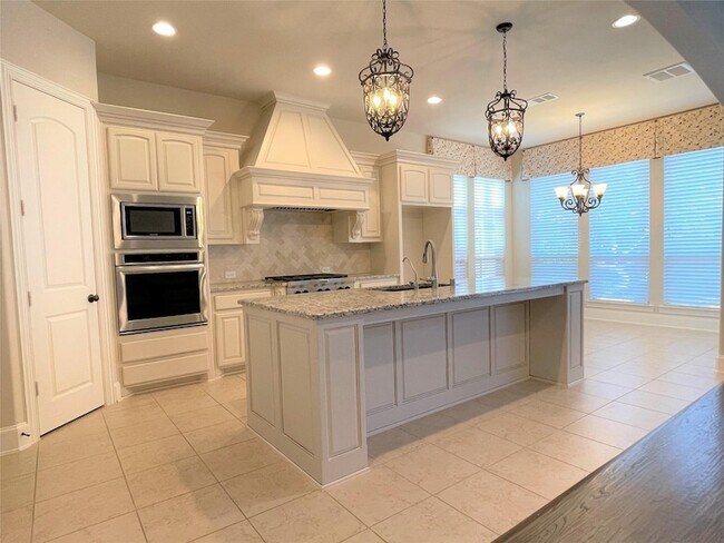 Foto del edificio - 2026 Artemis Ct