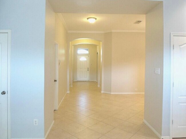 Building Photo - 1611 Taylor Mills Ct