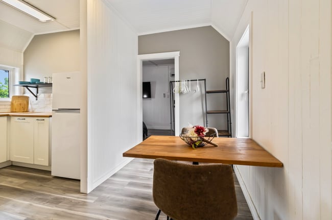 Building Photo - 318 Main St