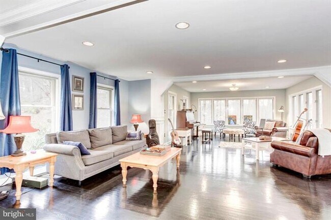 Foto del edificio - 5147 Cannon Bluff Dr