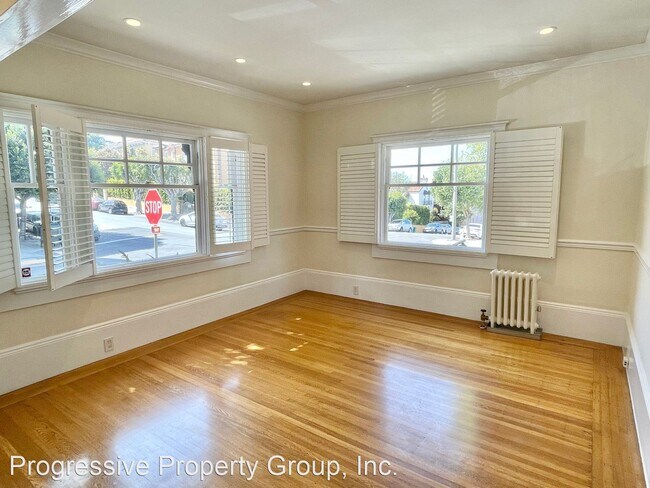 Building Photo - 2 br, 2 bath House - 2395 Filbert Street
