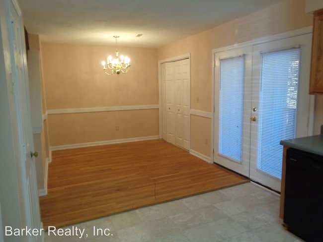Building Photo - 4 br, 2.5 bath House - 4360 Hunters Club Dr.