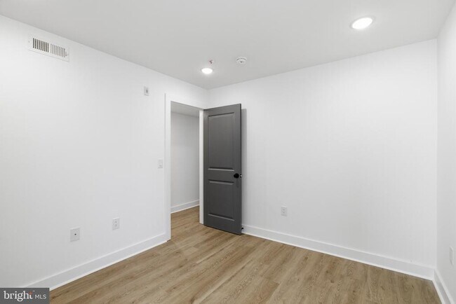 Foto del edificio - 630 W Cumberland St