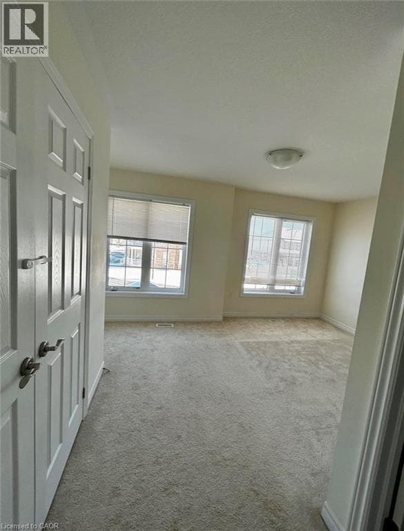 Building Photo - 754 Linden Dr