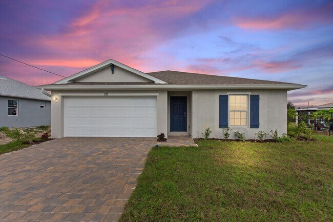 Foto del edificio - BRAND NEW HOME! Modern, energy efficient h...
