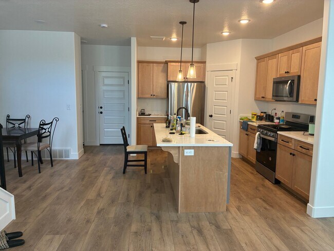 Foto del edificio - 1526 Talus Ridge Dr