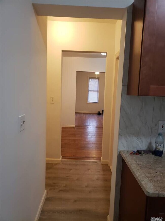 Foto del edificio - 47-20 48th St