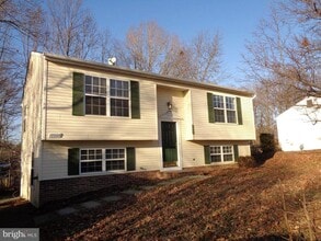 Building Photo - 10008 Windridge Dr