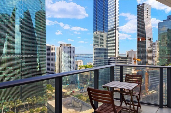 Foto del edificio - 1300 S Miami Ave