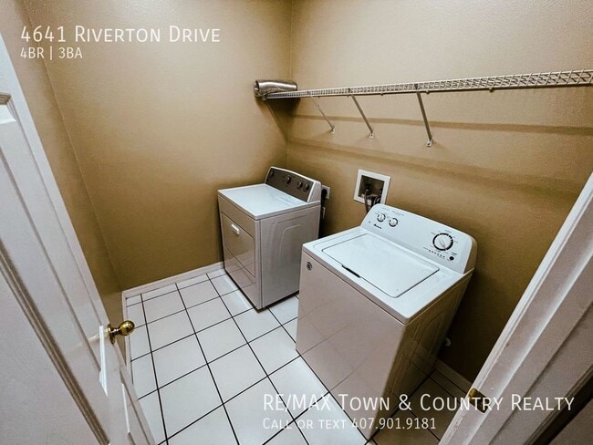 Photo - 4641 Riverton Dr House