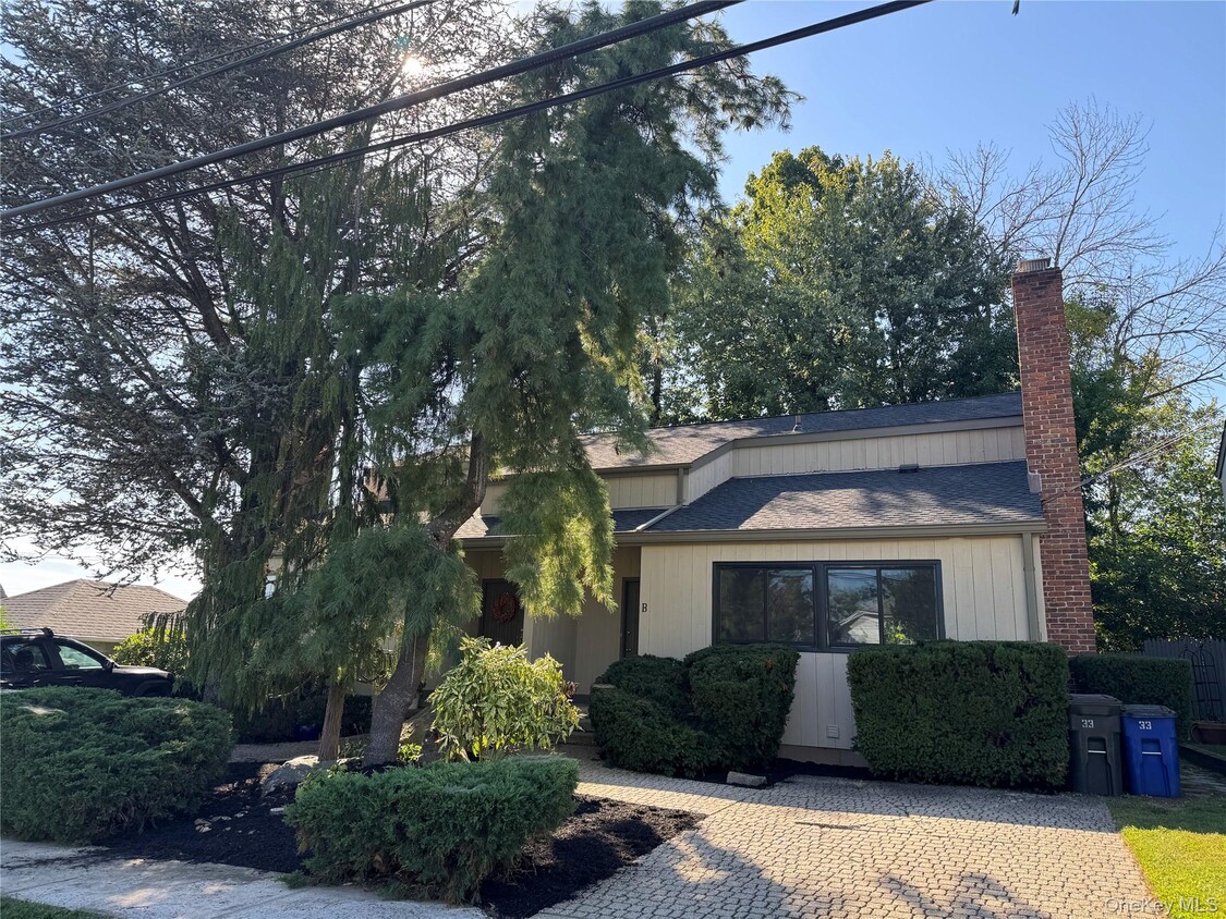 Foto principal - 39 B S Norwood Rd