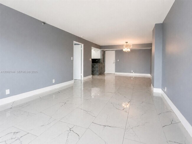 Foto del edificio - 290 174th St