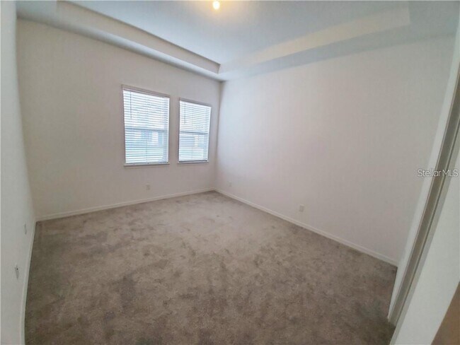 Foto del edificio - 16942 Tradewind Pt